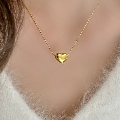 Dainty Gold Heart Necklace - Moonflower