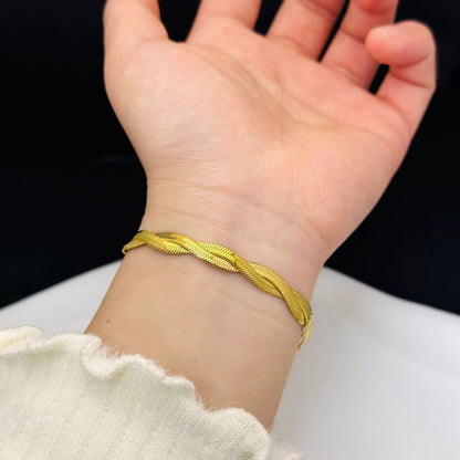 Twisted Herringbone Bracelet - Moonflower